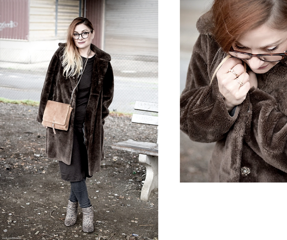 Streetstyle Look mit Teddyfell Mantel, Damen Mantel aus Teddyfell, so stylst Du Teddyfell, Teddyfell Mantel zu Jeans stylen