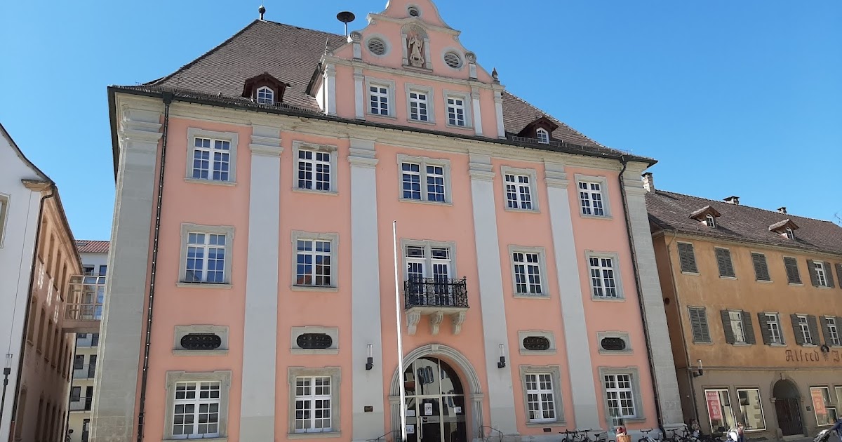 Die Schwäbische Alb und ihre Natur Das Rathaus in Rottenburg am Neckar Die Schwäbische Alb und ihre Natur Das Rathaus in Rottenburg am Neckar