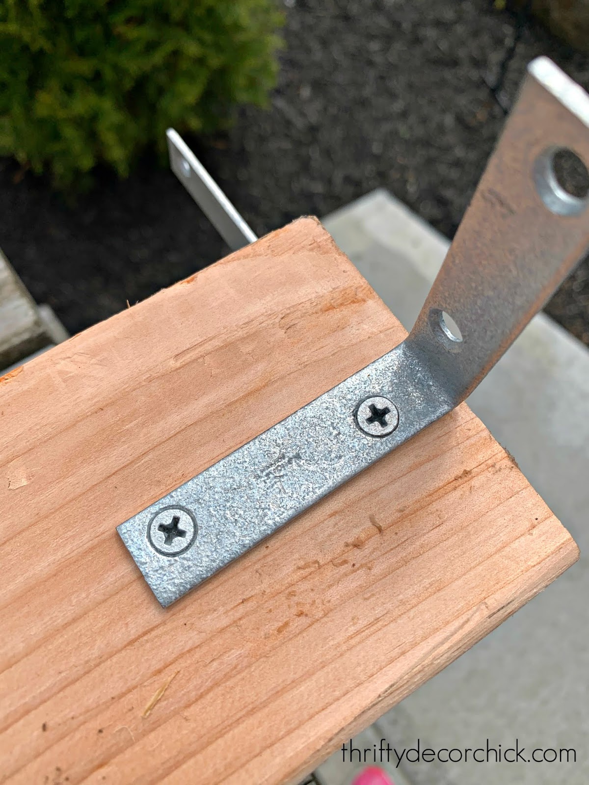 How to Make Sturdy DIY Patio Light Planters Thrifty Decor Chick Thrifty DIY, Decor and