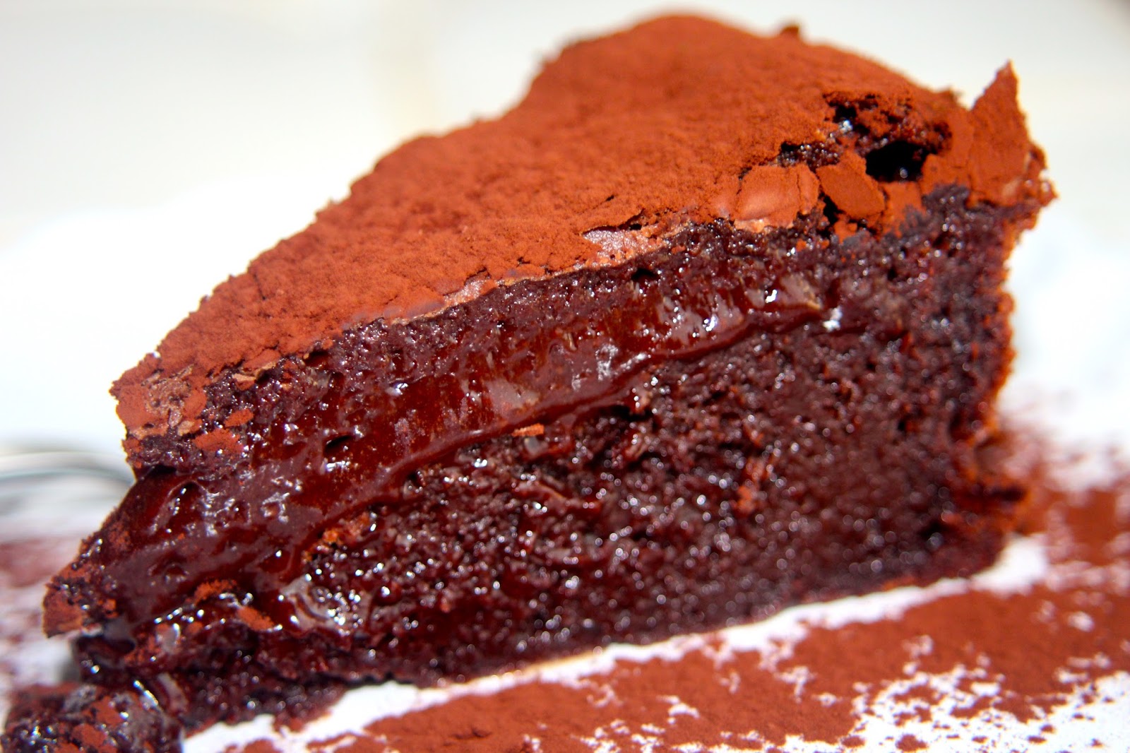 Paulas Frauchen: Zart schmelzender Schokoladenkuchen