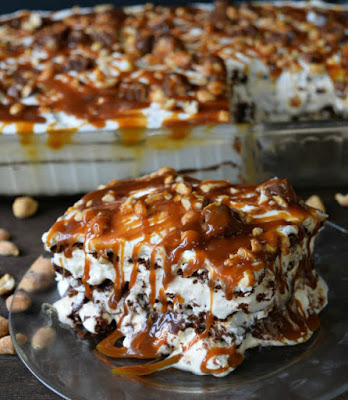 Snickers Ice Cream Sandwich Cake Delicious Food Recipes