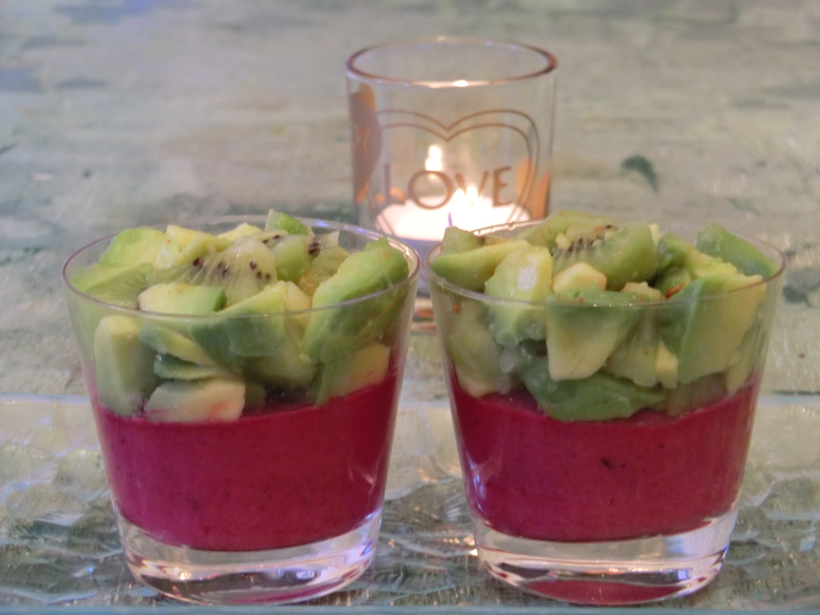 Verrines de betterave à l'avocat et kiwi sans lactose - Ma petite