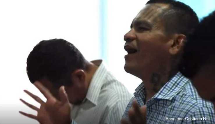 Pastor Will Gómez, ex pandillero salvadoreño
