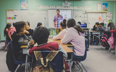 How a teacher's expectation can make or break a student | @healthbiztips