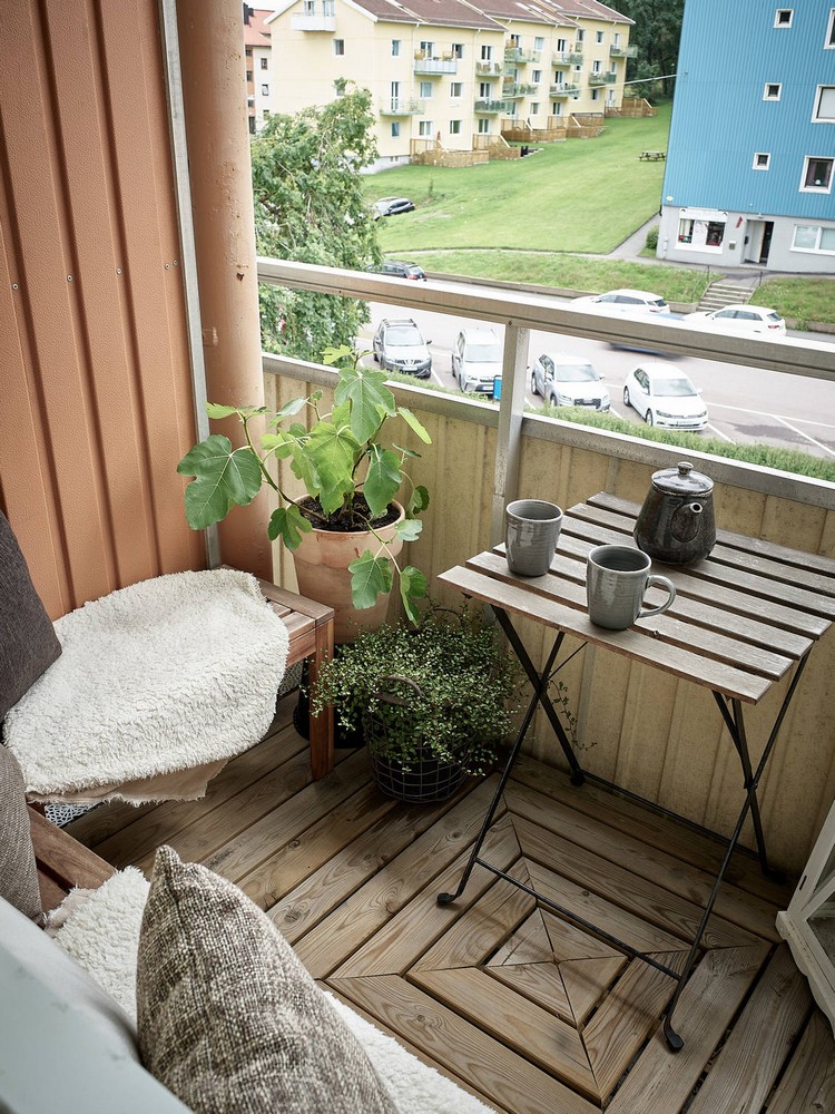 SIMPLICITÉ ET PRAGMATISME