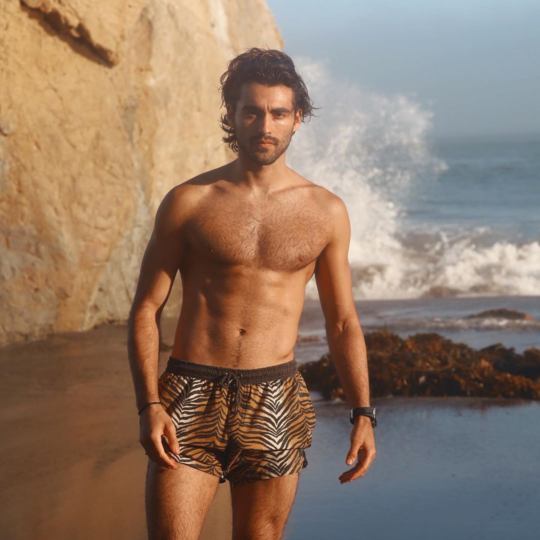 Blake Michael shirtless Labour Day beach photoshoot.