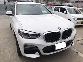 白いBMW