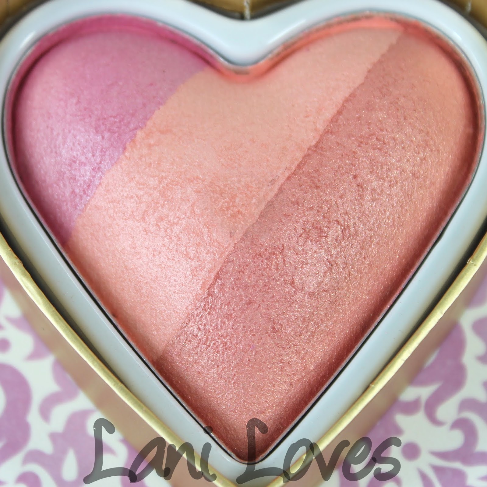 Makeup Revolution: I ♡ Makeup Blushing Hearts - Candy Queen of Hearts Triple Baked Blushers Swatches & Review