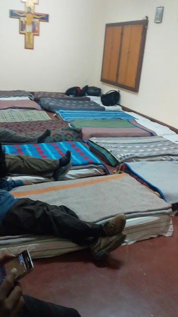 Schlafsaal beim Katechetentreff in Tupiza