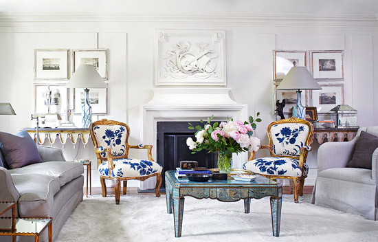 Mix And Chic Home Tour A Celebration Of Beauty Glamour Let S Take A Tour Of This Beautiful Home And See How She Created Relaxed With Touch Glamour
