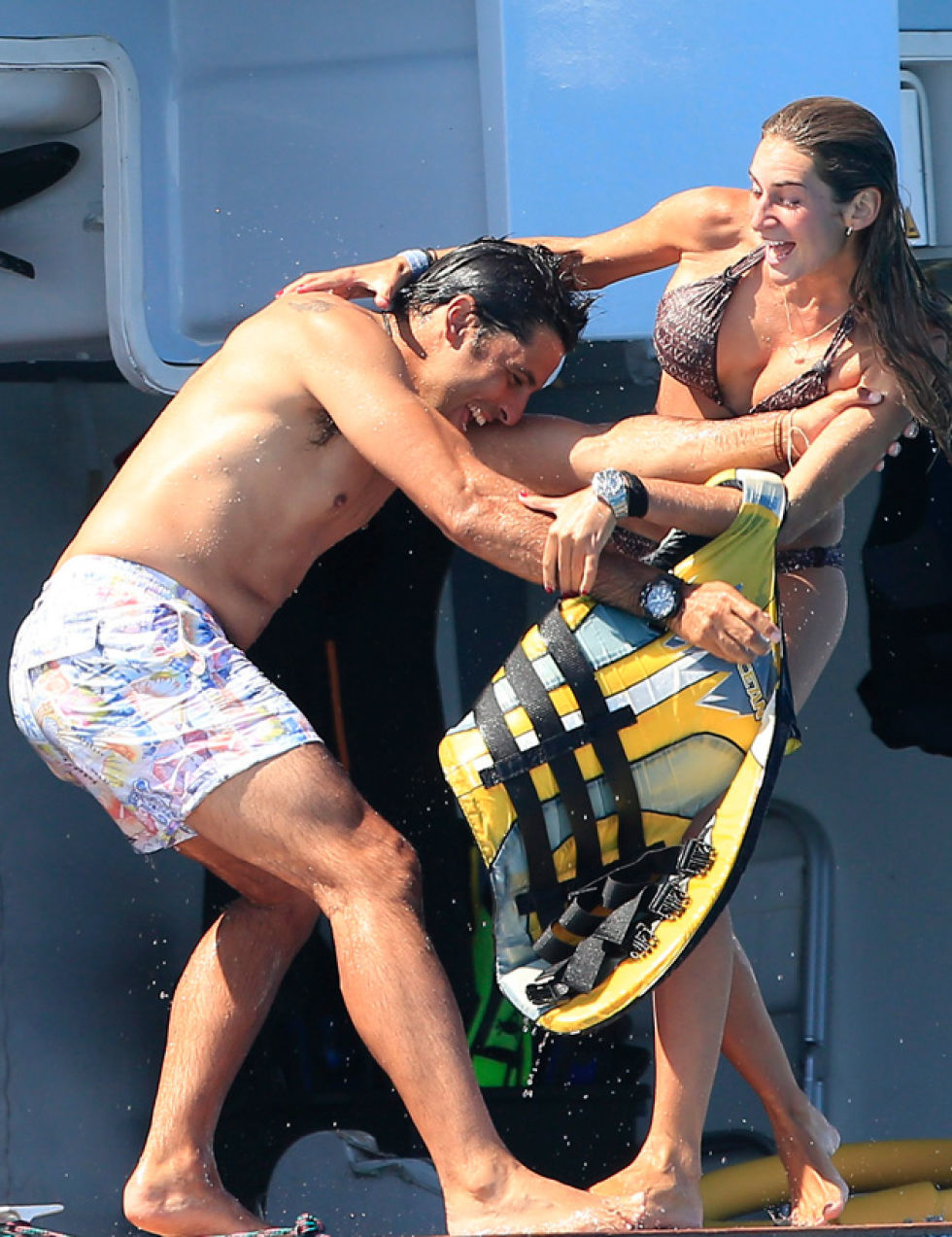 ▷ Paquete de Fran Rivera sin camiseta - Paquetissimo