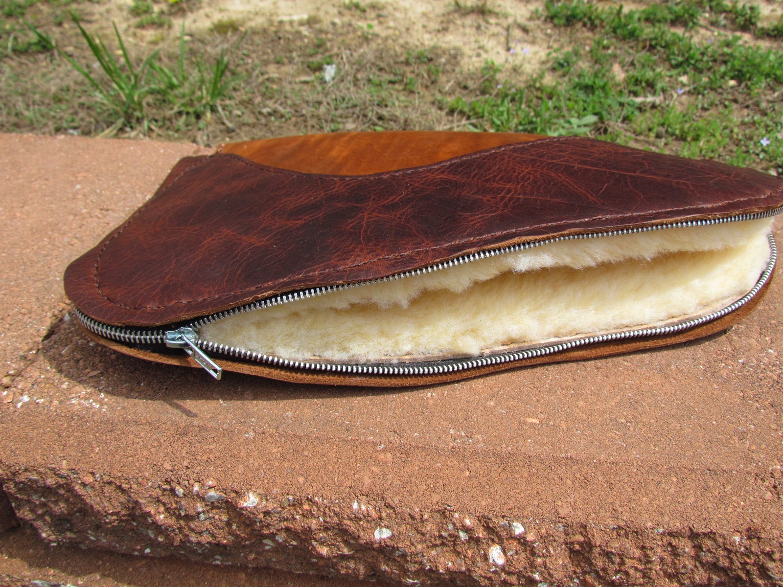 Ozark Mountain Leather Pistol Gun Rug/Gun Case