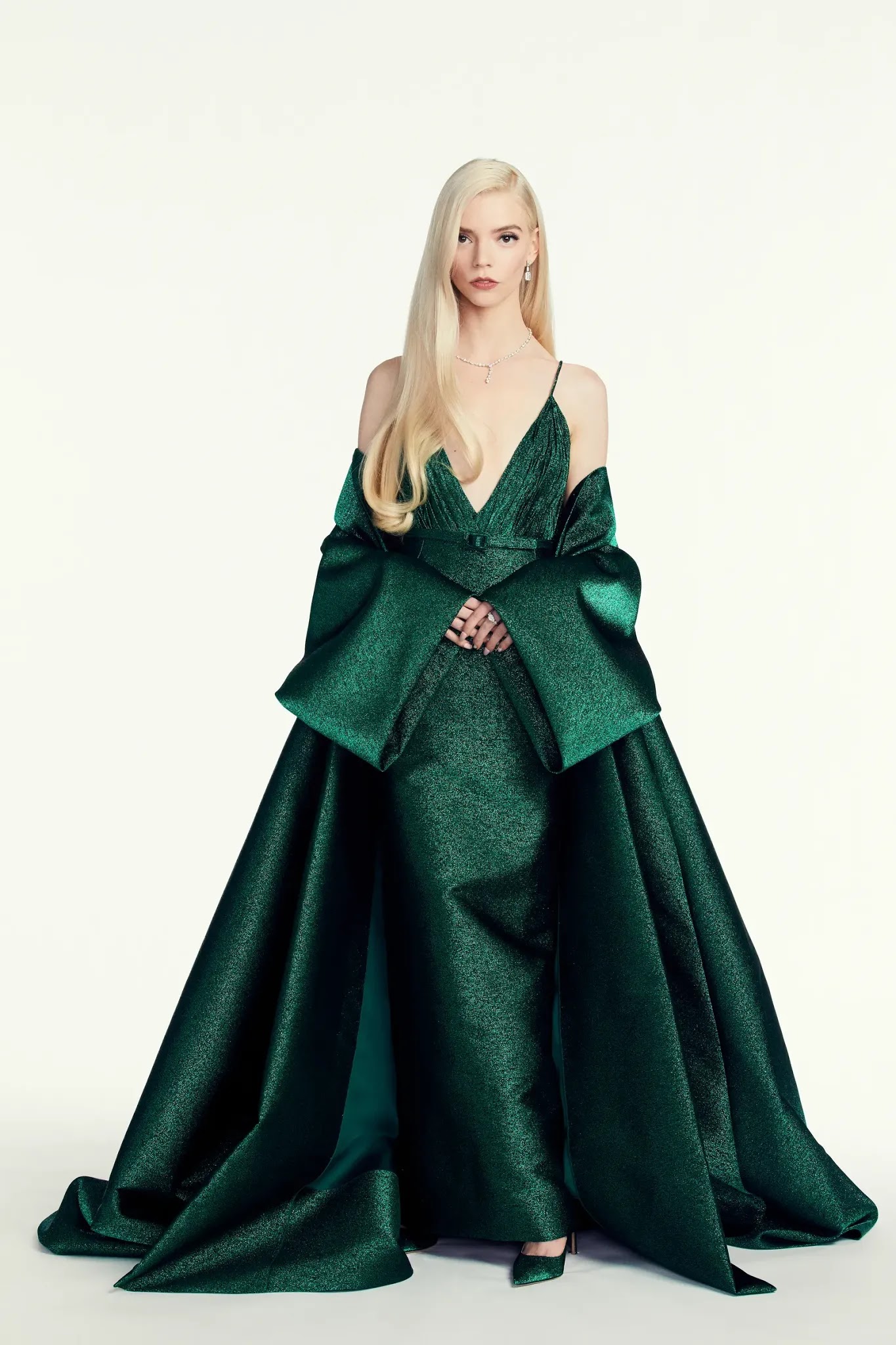 Anya Taylor-Joy in Green Dior Dress for the 2021 Golden Globes