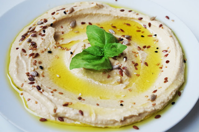 Diabetic snacks: Hummus.