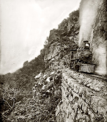Locomotora en el canyon cañón del río Tamasopo locomotive William Henry Jackson San Luis Potosí Mexico 1890