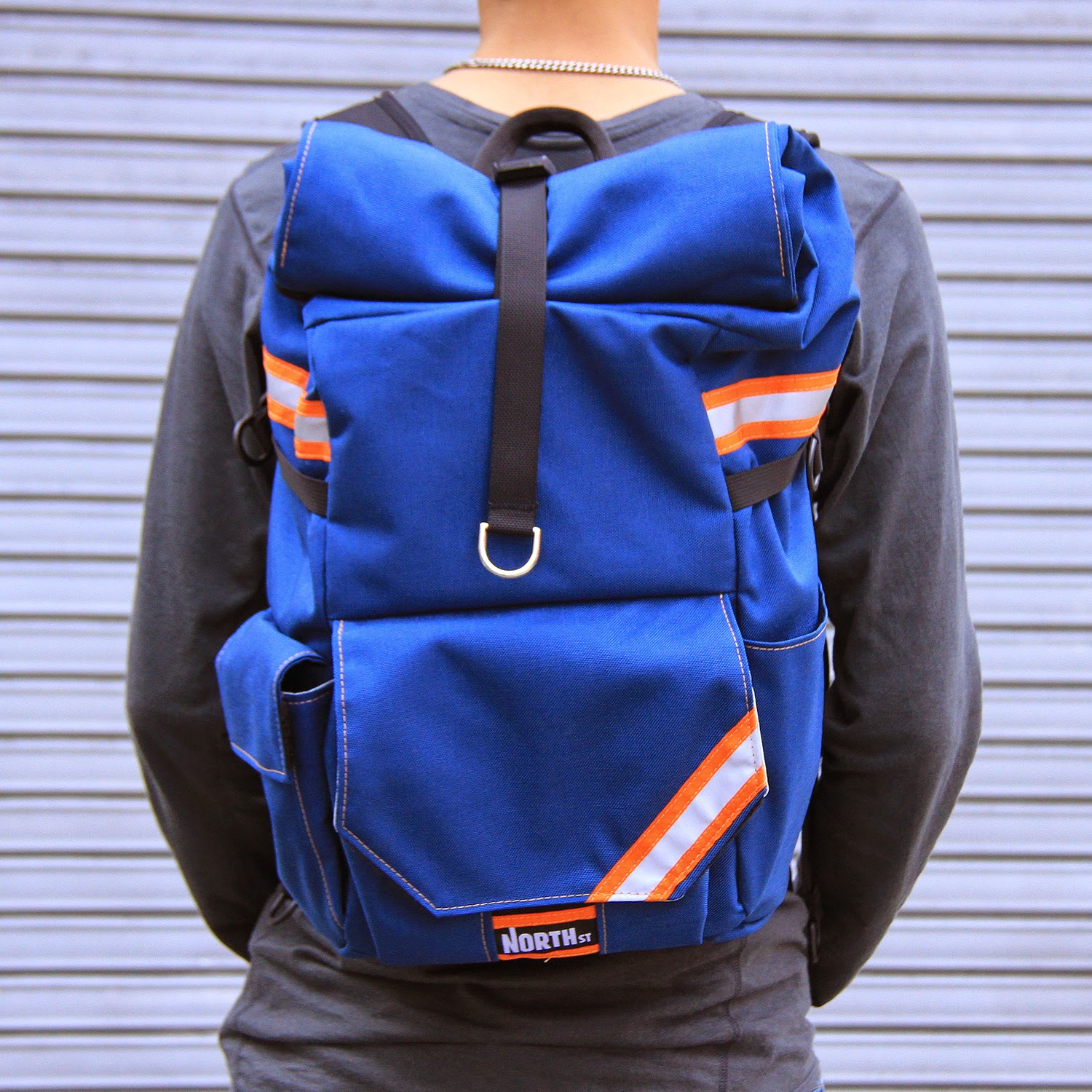 グラベルロードに似合うNORTHstのリュック Roll-Top Trunk Bag | North St Bags | Made in PDX