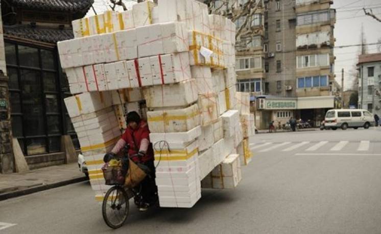 Overloaded+bicycle+in+China+(AFP).jpg