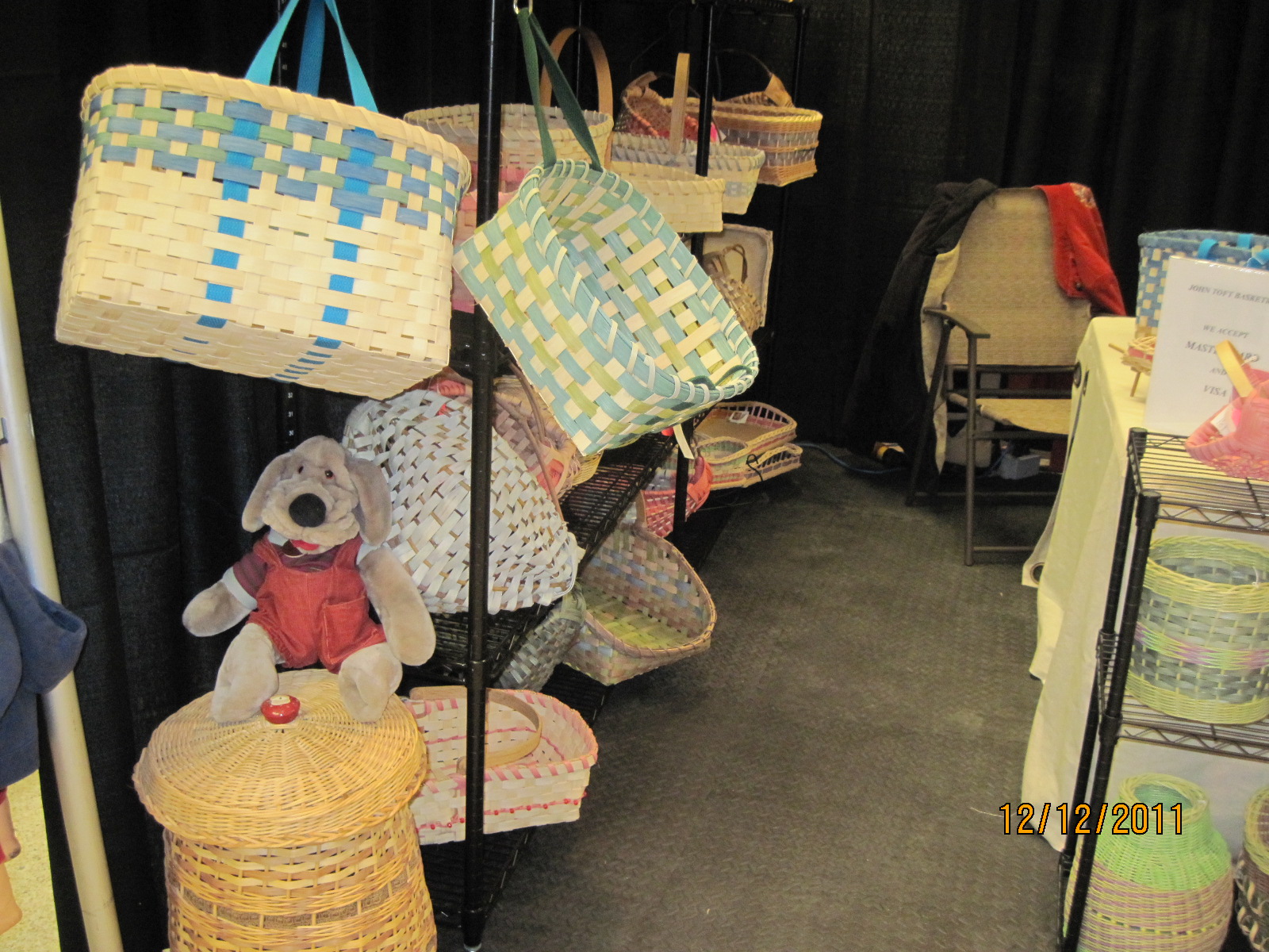 John Toft Basketry Setting up for The Originals Ottawa Christmas Craft