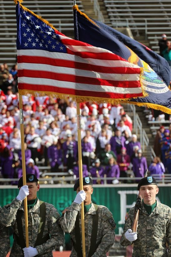 Veterans day holiday michigan