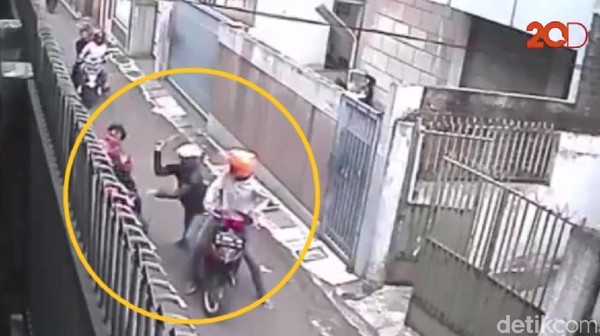 Ini Alasan Polisi Tidak Tembak Pelaku Pembacokan Brutal di Bandung Ini Alasan Polisi Tidak Tembak Pelaku Pembacokan Brutal di Bandung