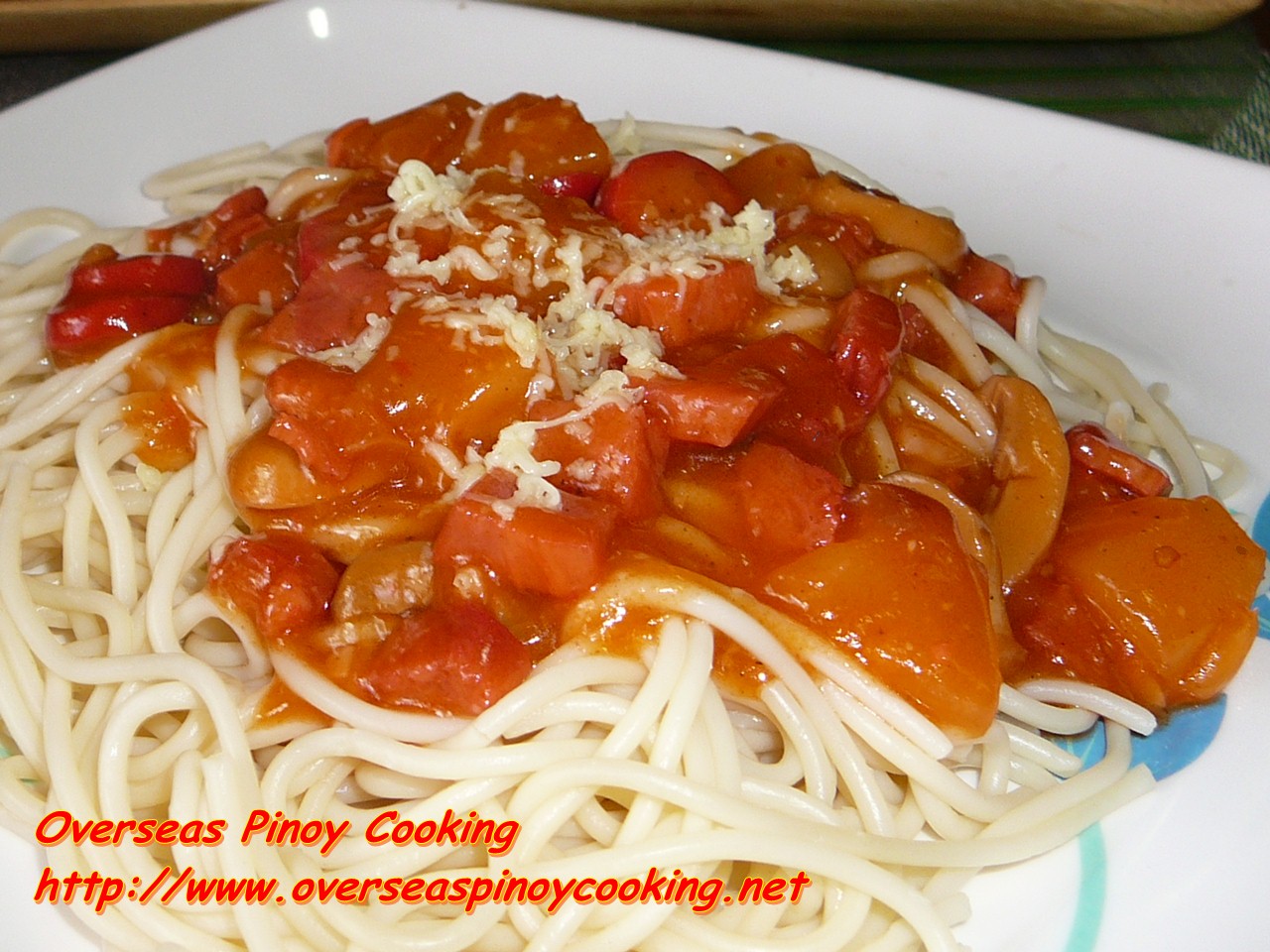 Pinoy Pineapple Fiesta Ham Spaghetti