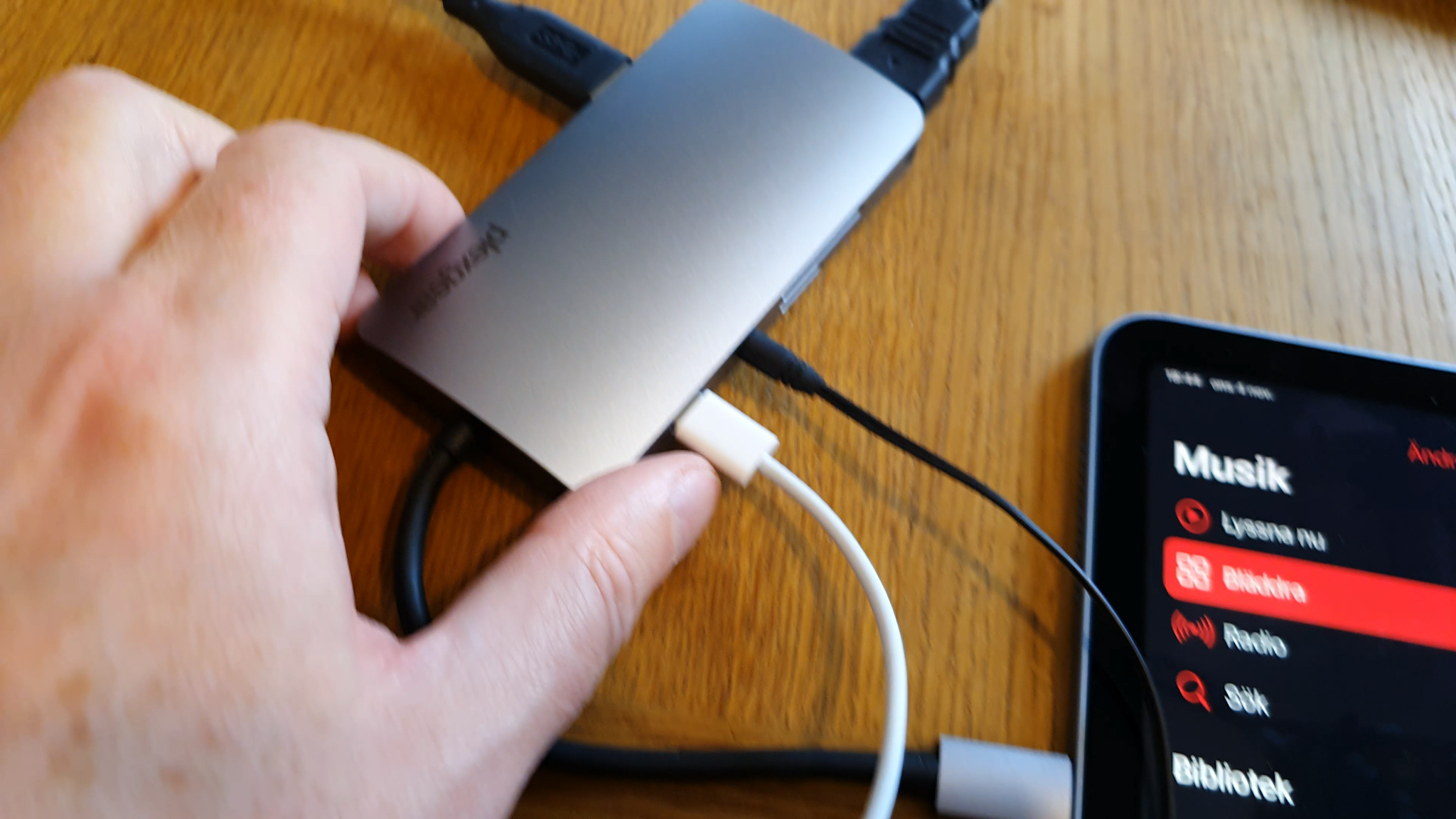 How to use a USB-C Hub with the iPad Air 4 (2020) - also with 3.5mm