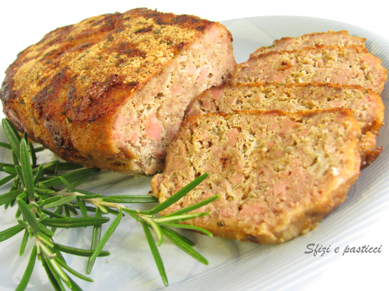 Sfizi e pasticci Polpettone alla mortadella