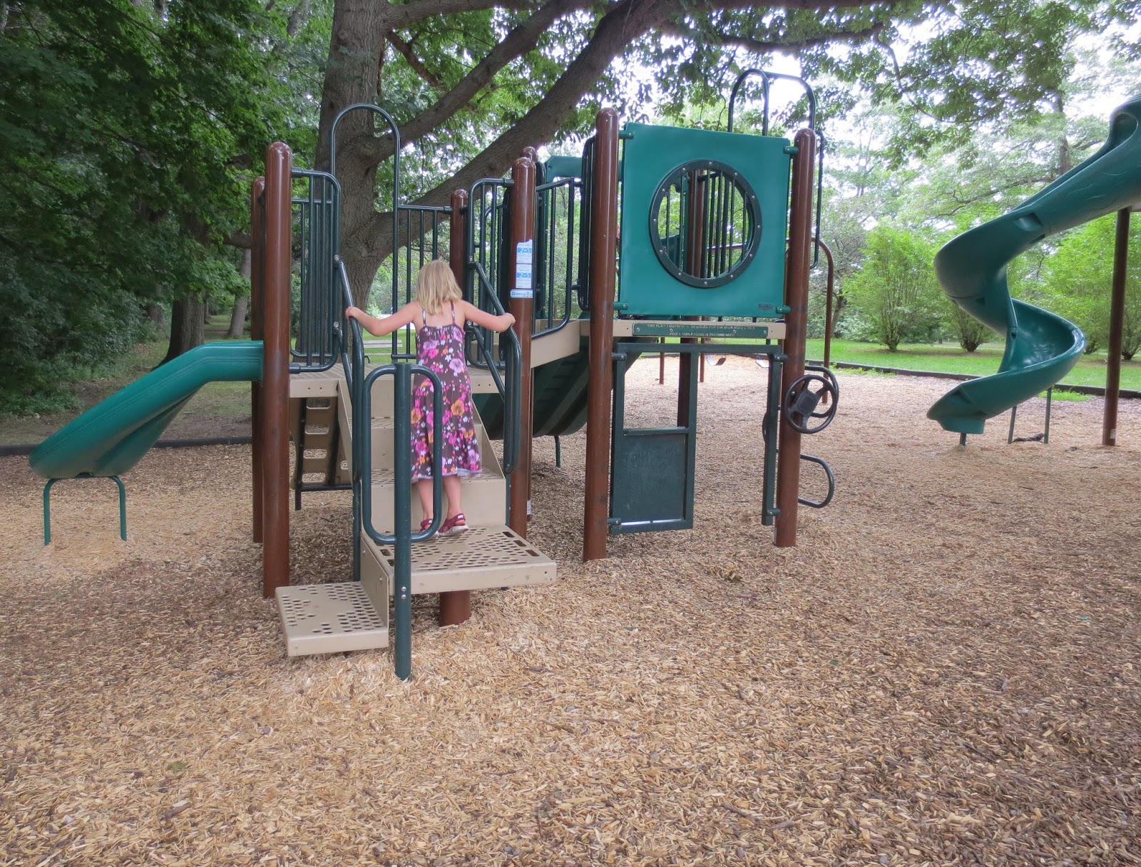 Rochester NY playground reviews Seneca Park, Rochester NY