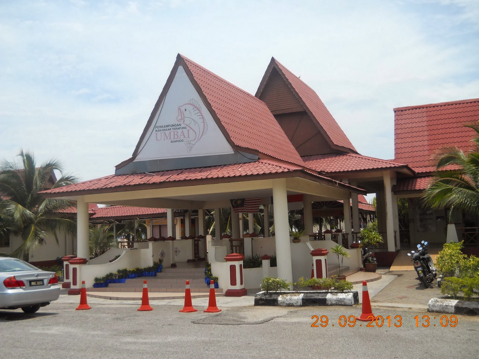 Adiza saidi ANGIN LAUT CHALET PENGKALAN BALAK, MELAKA