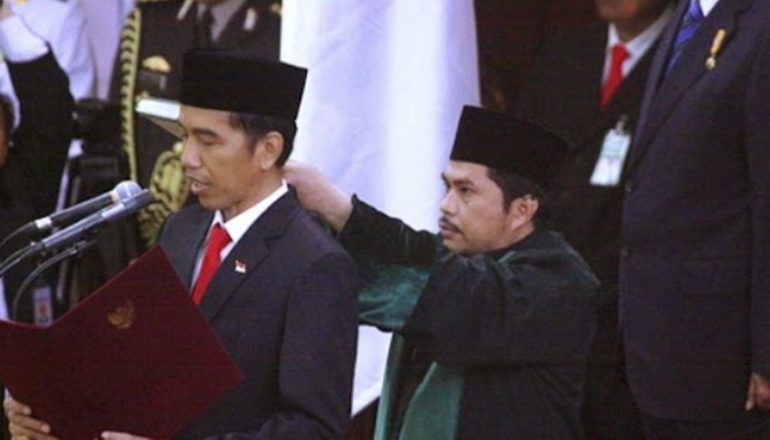 Jimly:  Jokowi Tidak Mudah Dimakzulkan