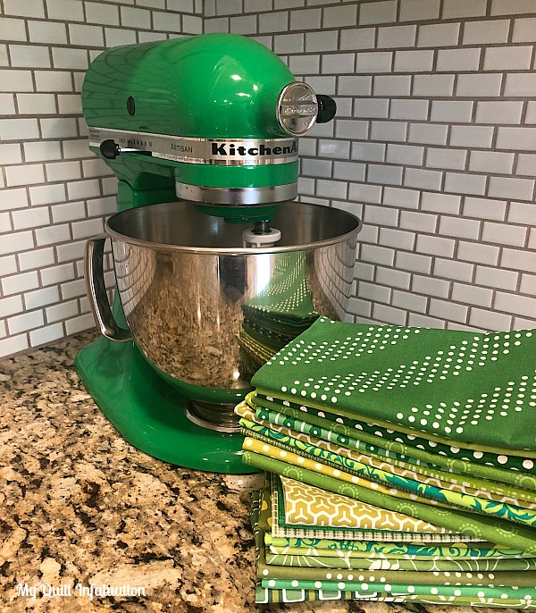 Featured image of post Lime Green Kitchenaid Mixer : Exploit its special attachments and make the most of your extra pair of hands.
