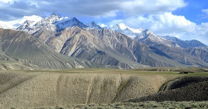 द पाईड पाइपर ऑफ़ हिन्दुकुश: अ स्टोरी रिडिफाइनड.... 