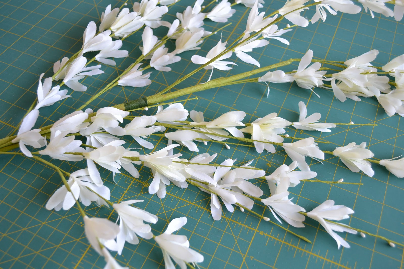 Tea Rose Home How to Make a Silk Flower Arrangement