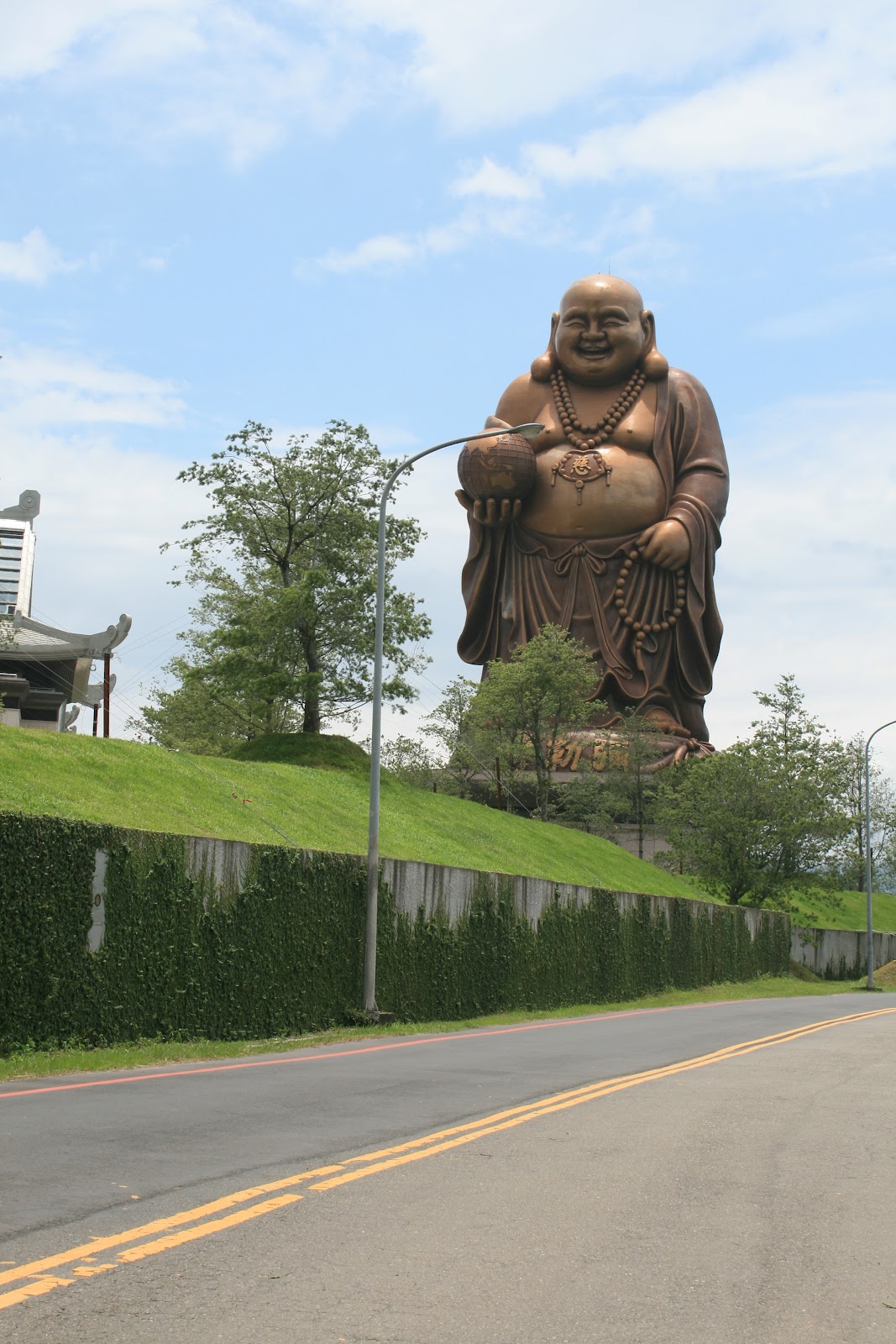 BUDAI GIMN ZIUM WIKIP DIA visual data 7