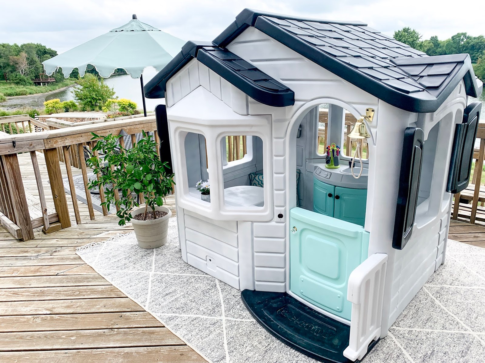 Playhouse Makeover Dwelling In His Richness