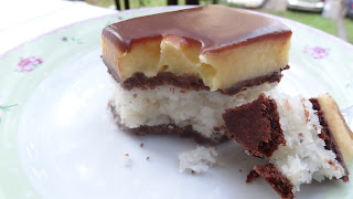 Prajitura cu cocos si crema de vanilie