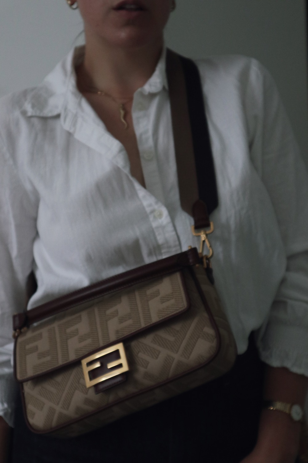 Fendi Baguette Bag Review: A Size & Styling Guide - FARFETCH