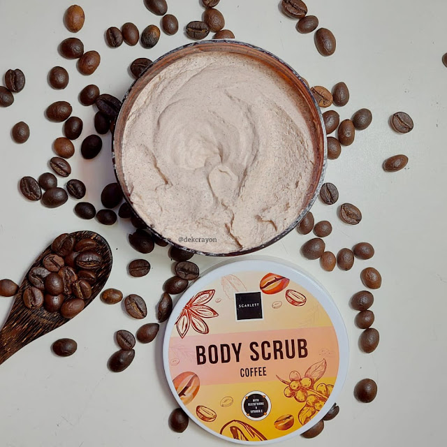Review Scarlett Body Scrub Coffee dekCrayon tata Blogger Surabaya