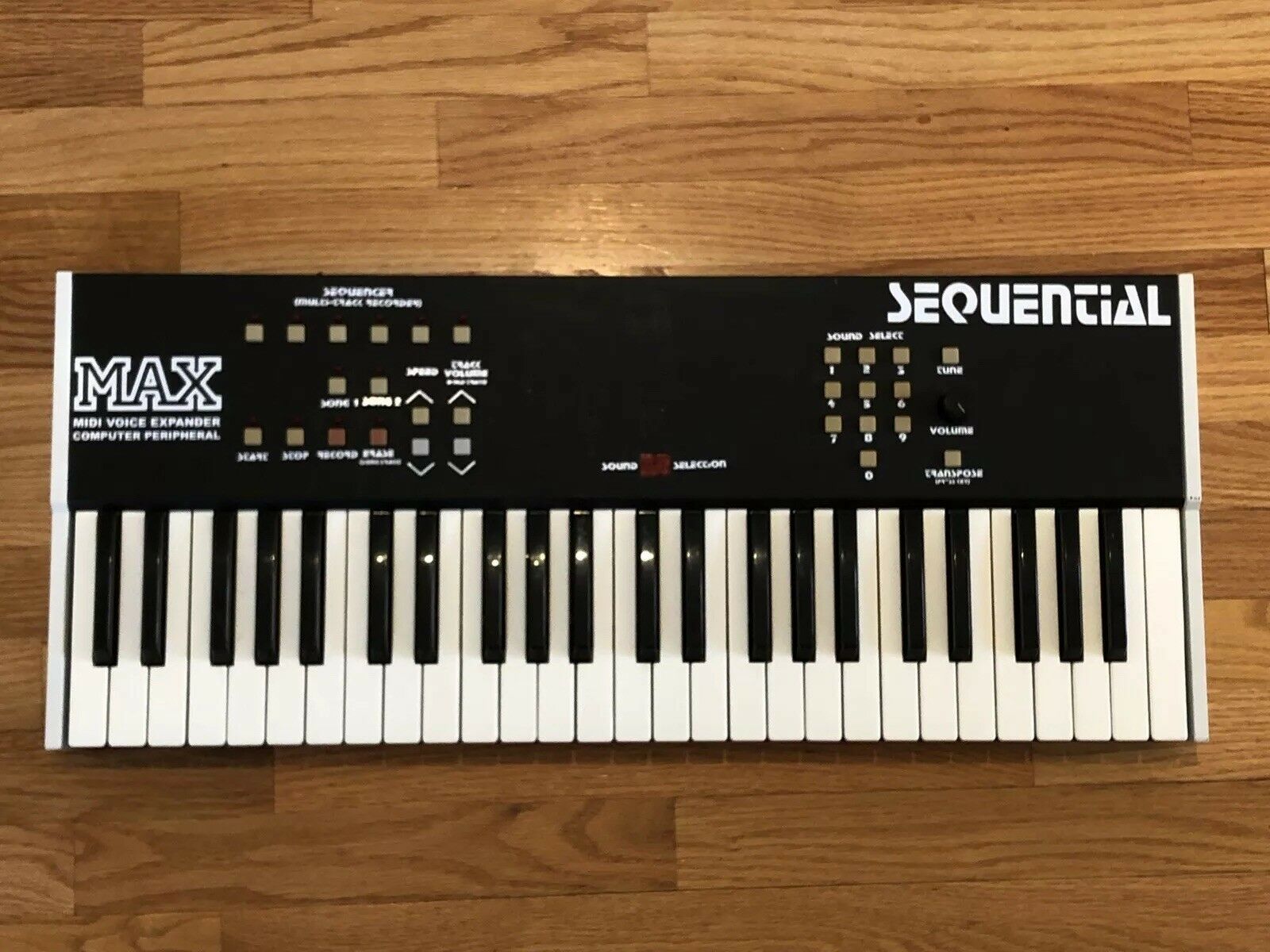 MATRIXSYNTH: Modded Sequential Circuits Max Synth