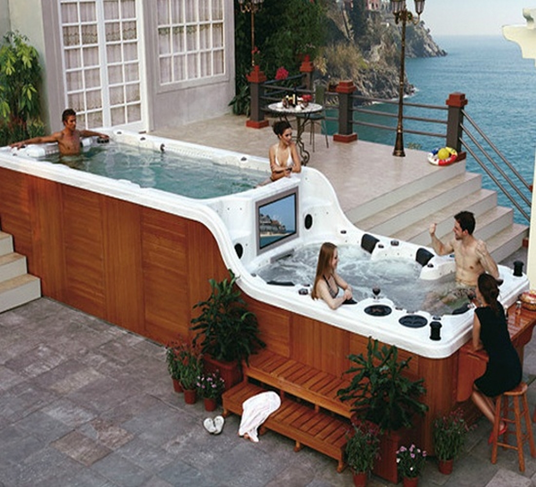 The Nicest Pictures Double Decker Hot Tub With Bar And Tv