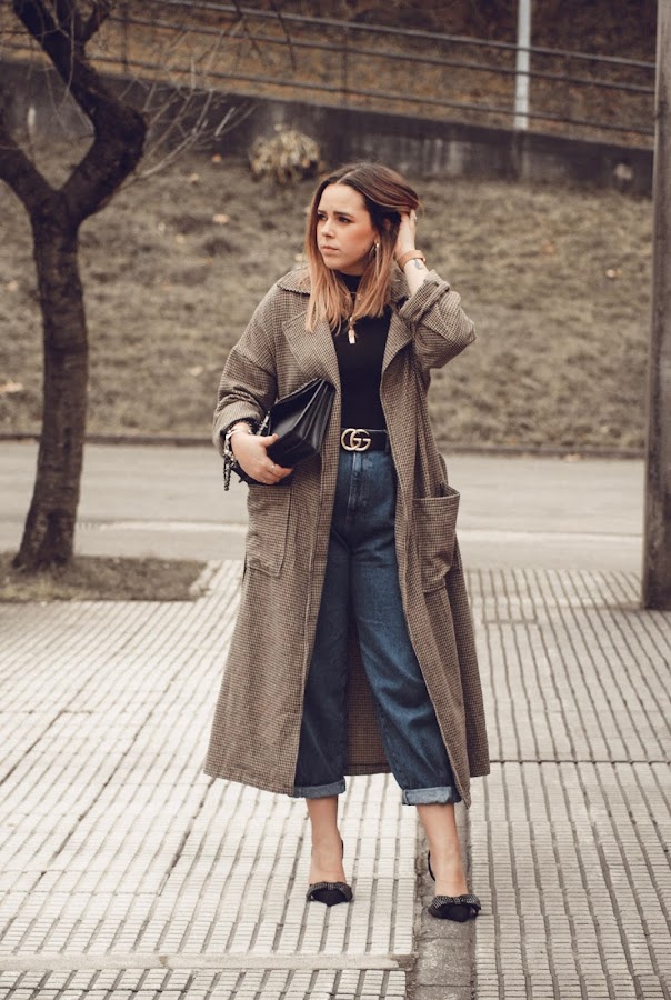 Outfit con pantalones slouchy