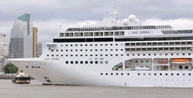 Crucero en la Terminal de Cruceros de Buenos Aires Quinquela Martín