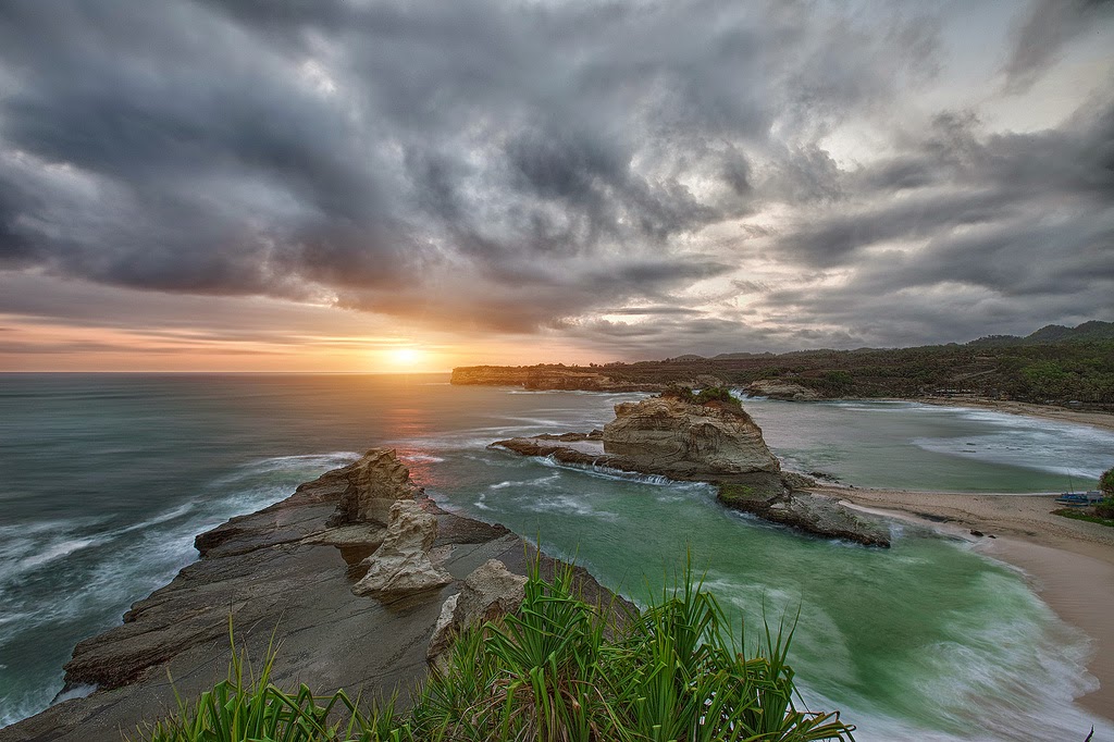 Sunset Pantai Klayar Pacitan Jatim Paguyuban Penggiat Sunset Pantai Klayar Pacitan Jatim Paguyuban Penggiat