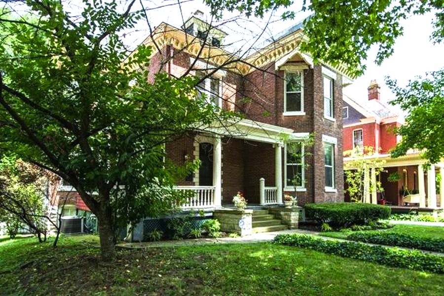 Sweet House Dreams 1895 Queen Anne Victorian in Paris, Kentucky