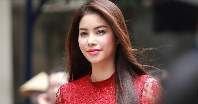 Hot girl…Phạm Hương…