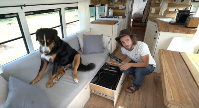 Expedition Happiness - Selima Taibi, Felix Starck & Rudi Starck-Taibi