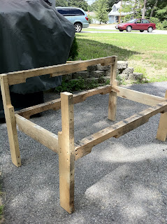 building a woodworking bench
