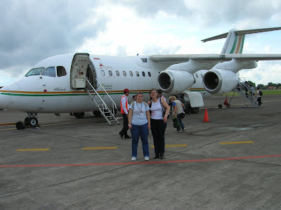 JET Bae 146-200 de TransNusa , Isla de Flores, Isla de Bali, vuelta al mundo, round the world, La vuelta al mundo de Asun y Ricardo