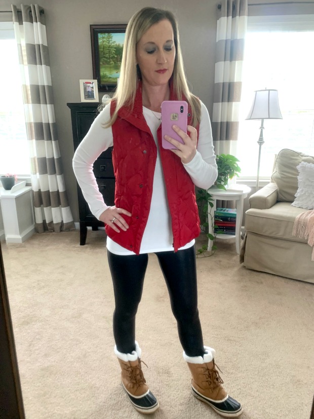 Lindsay's Sweet World: Spanx Faux Leather Leggings Styled Five Different  Ways