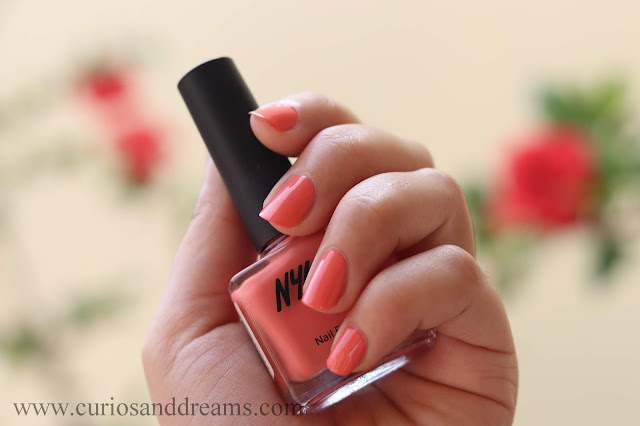 Nykaa nail polish, Nykaa pastel nail polish, review, swatch, pomegranita